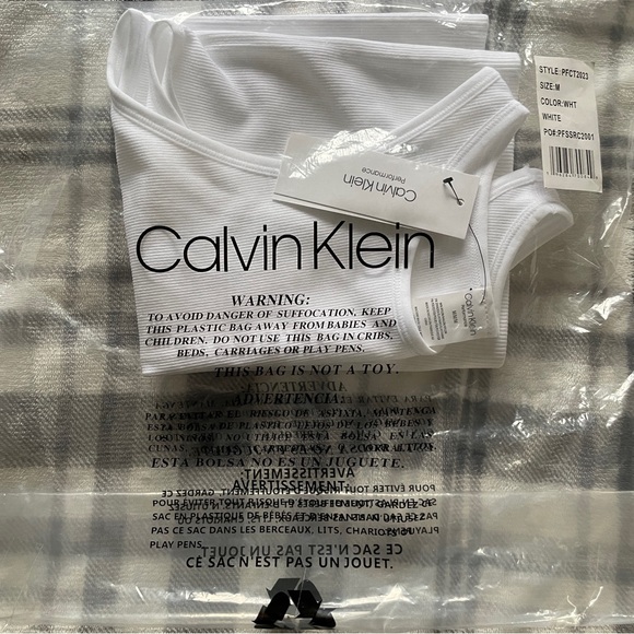 Calvin Klein Performance Thin Rib Racerback Sports Bra 🤍 - Picture 3 of 4